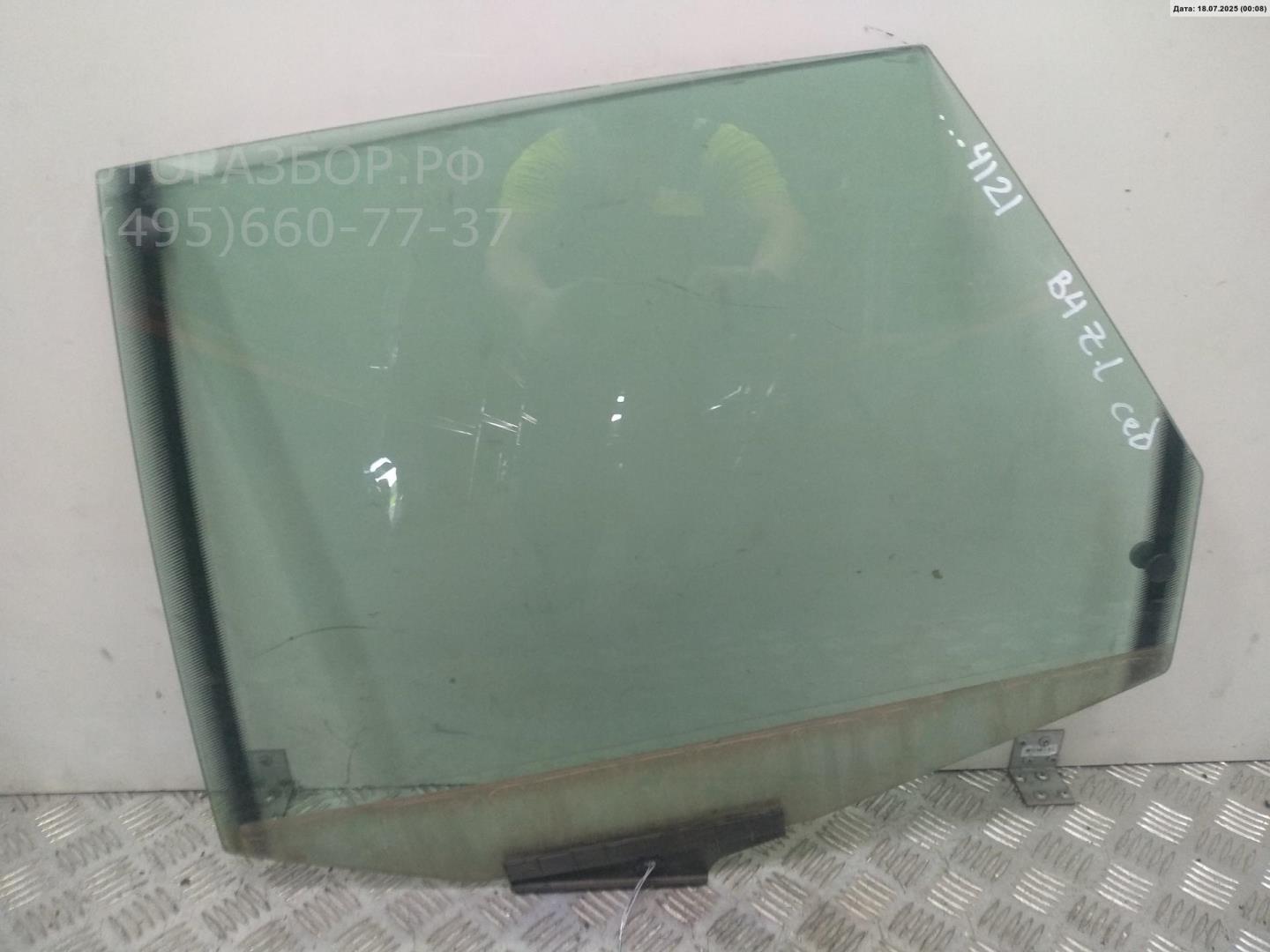 Стекло двери задней левой