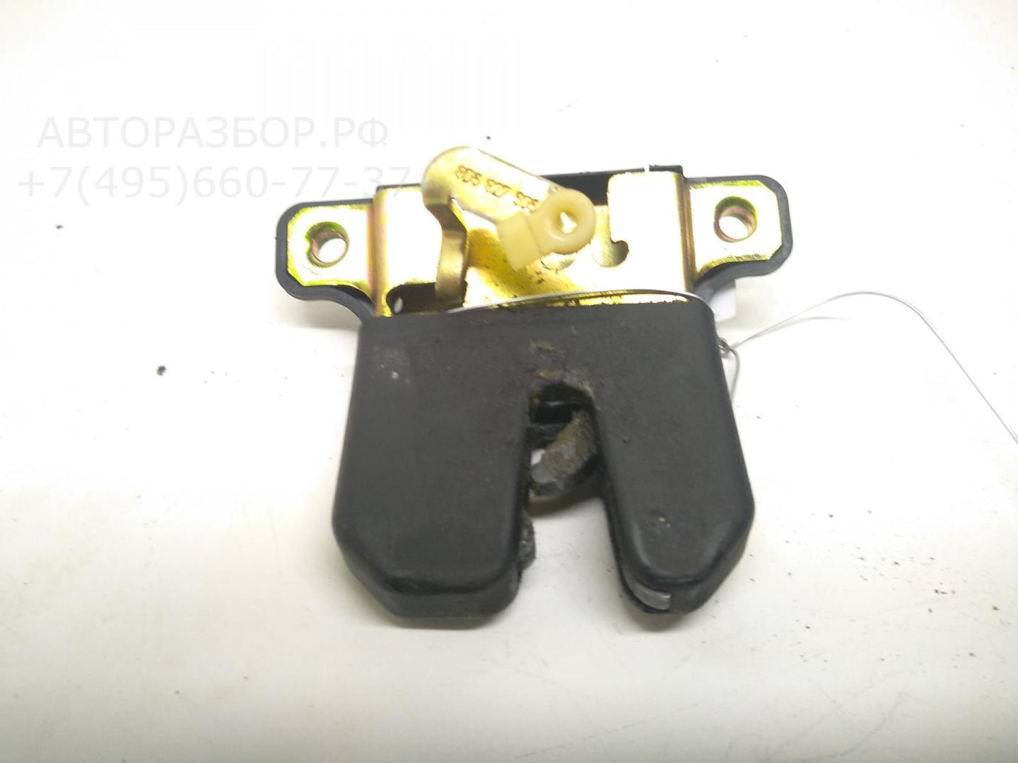 Замок багажника