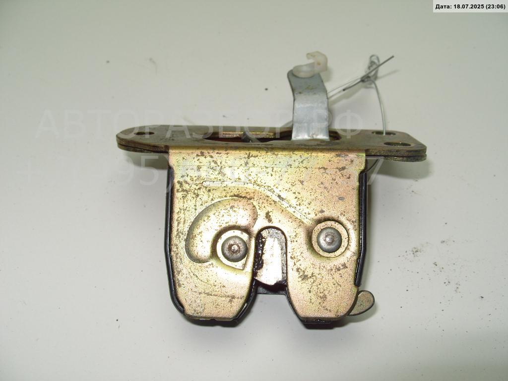 Замок багажника