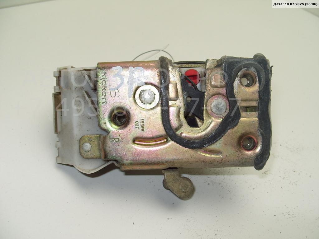 Замок двери задней правой