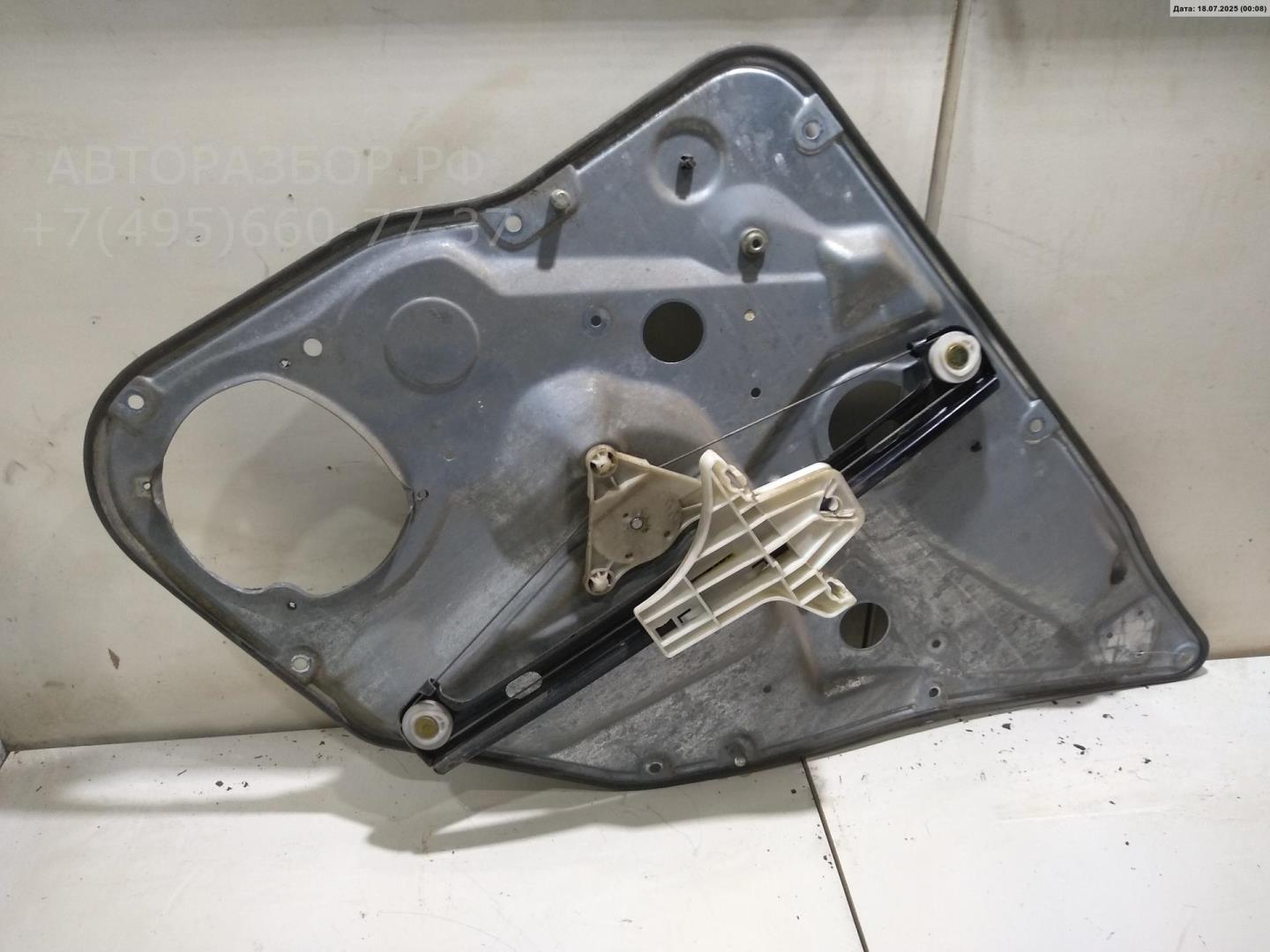 Стеклоподъемник электр. задний левый