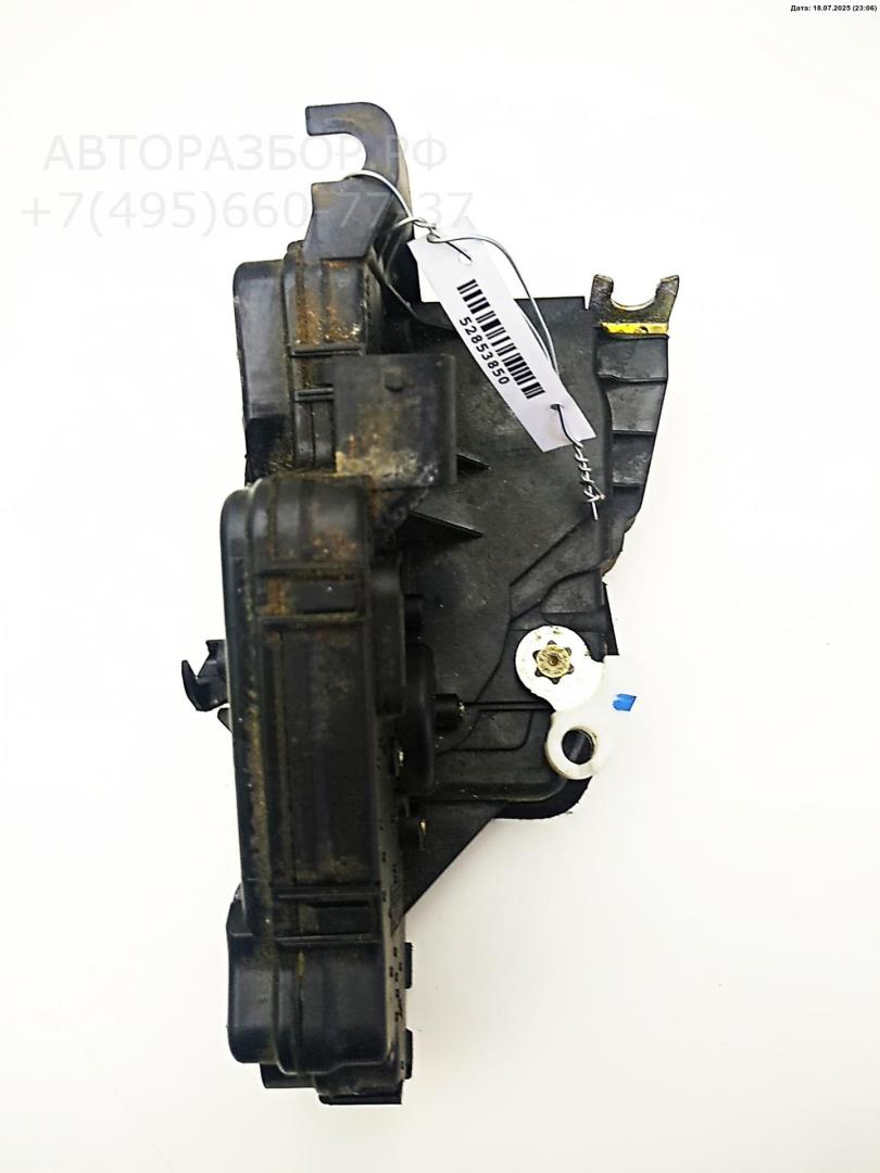 Замок двери задней правой