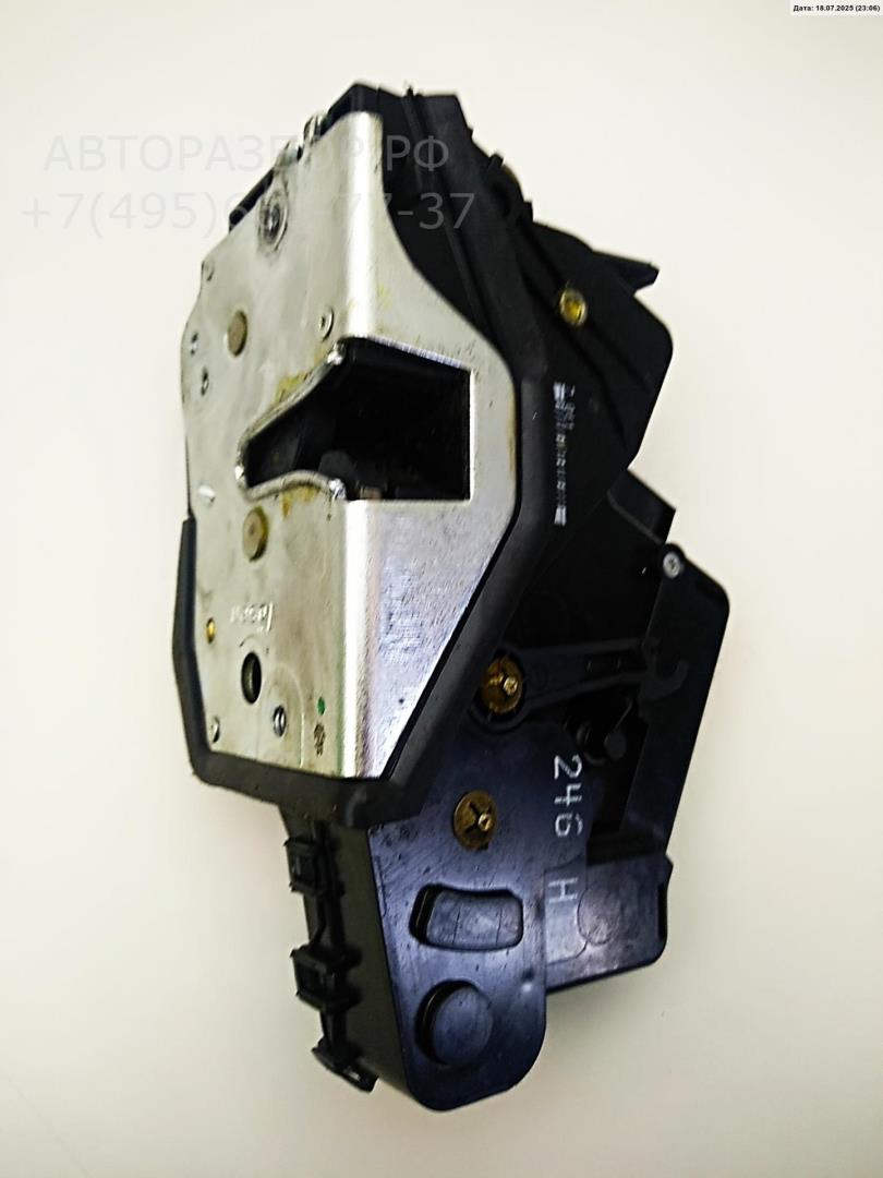 Замок двери задней правой