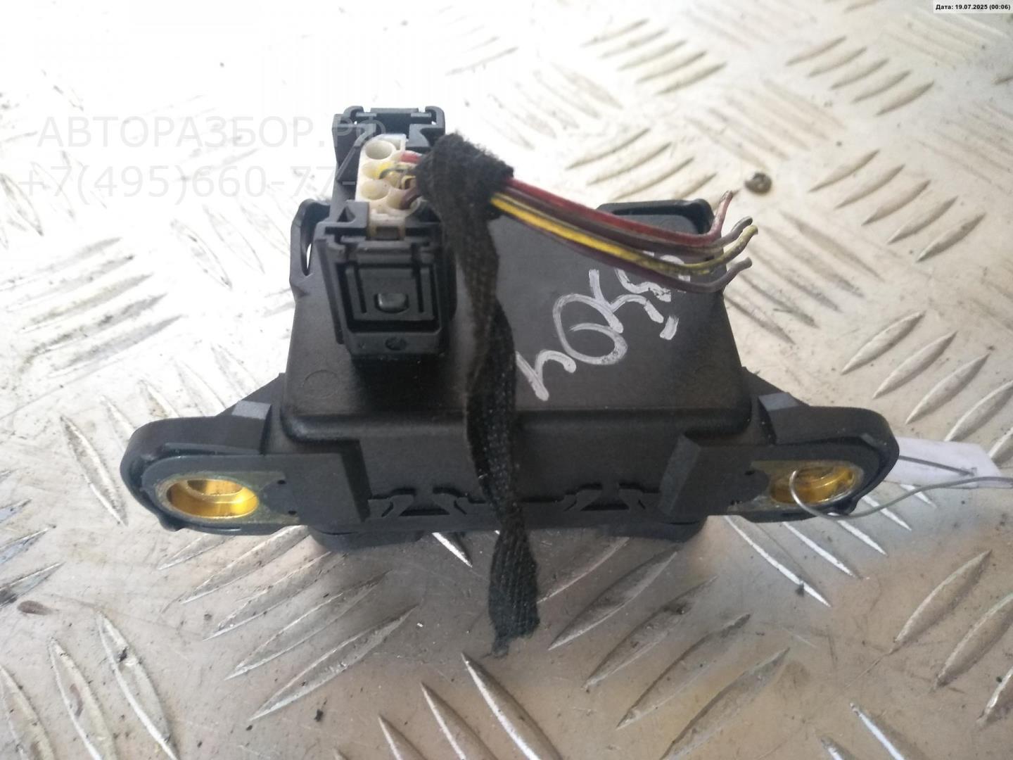 Датчик ускорения