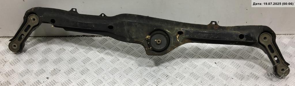 Балка подрадиаторная