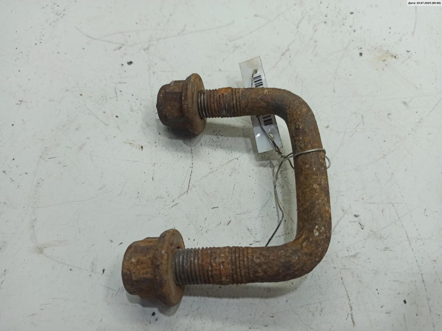 Стремянка задней рессоры