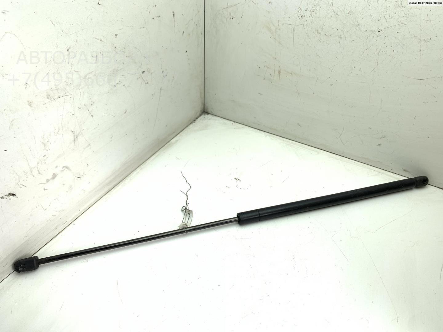 Амортизатор капота