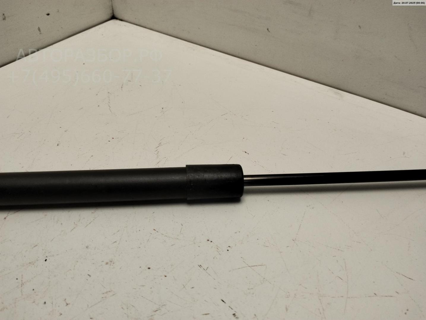 Амортизатор крышки багажника