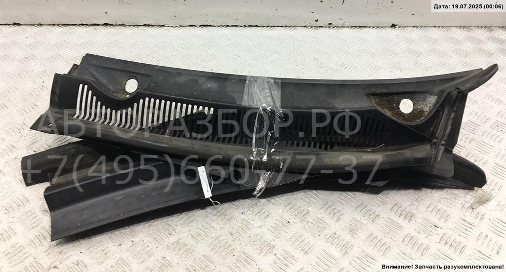 Решетка стеклоочистителей (Жабо)