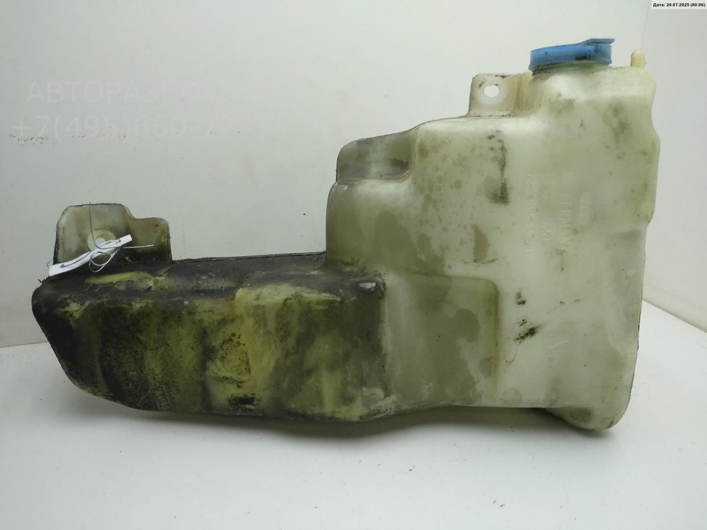 Бачок омывателя лобового стекла