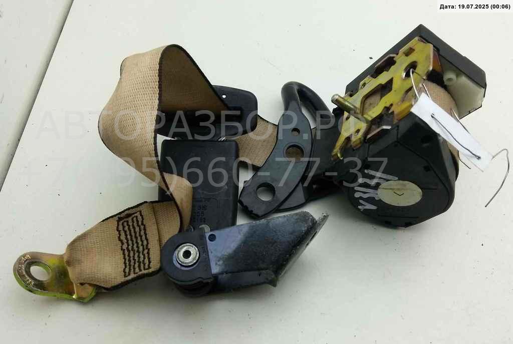 Ремень безопасности