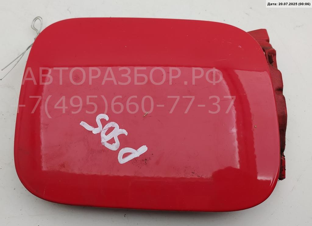 Лючок топливного бака