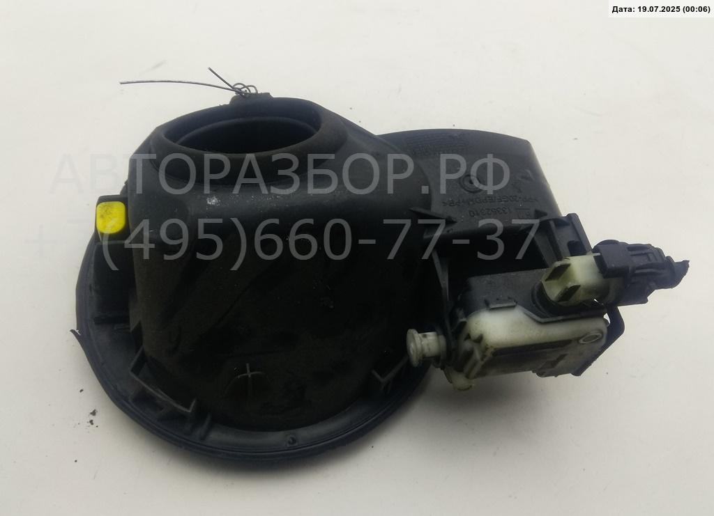 Лючок бензобака