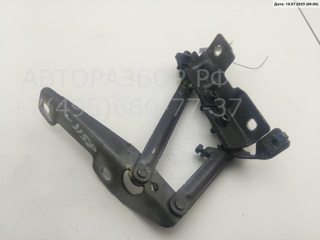 Петля капота правая