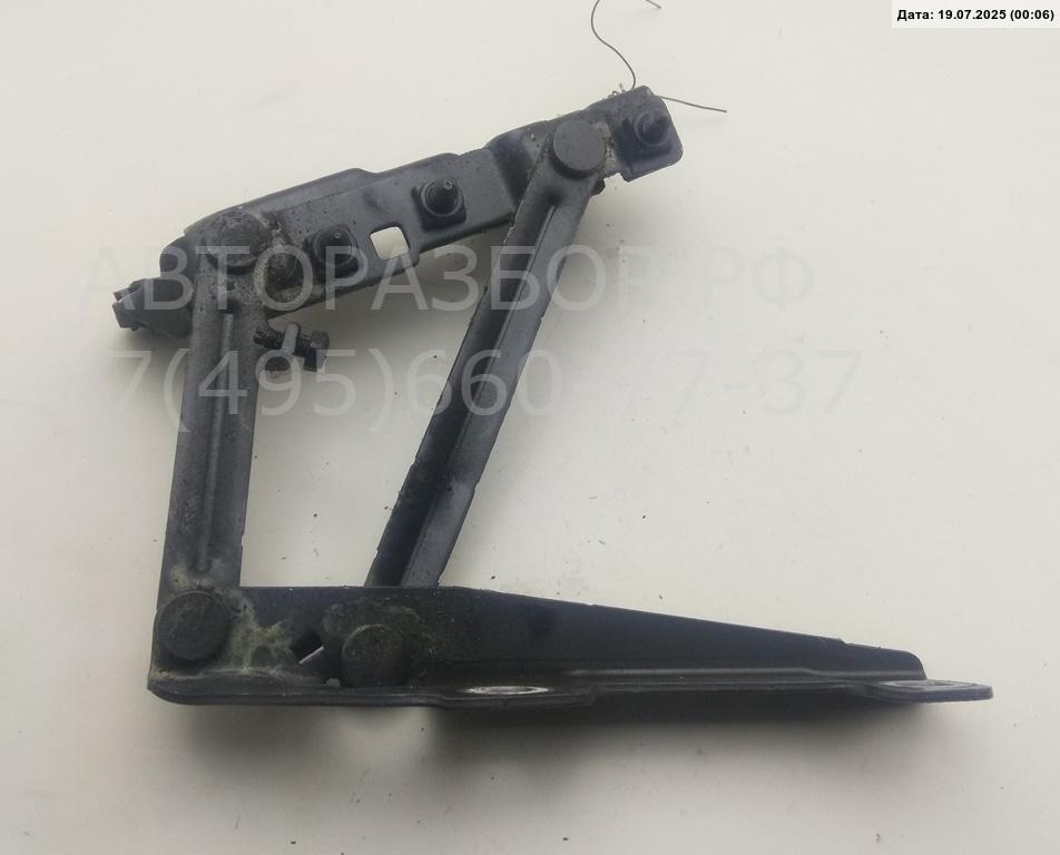 Петля капота правая