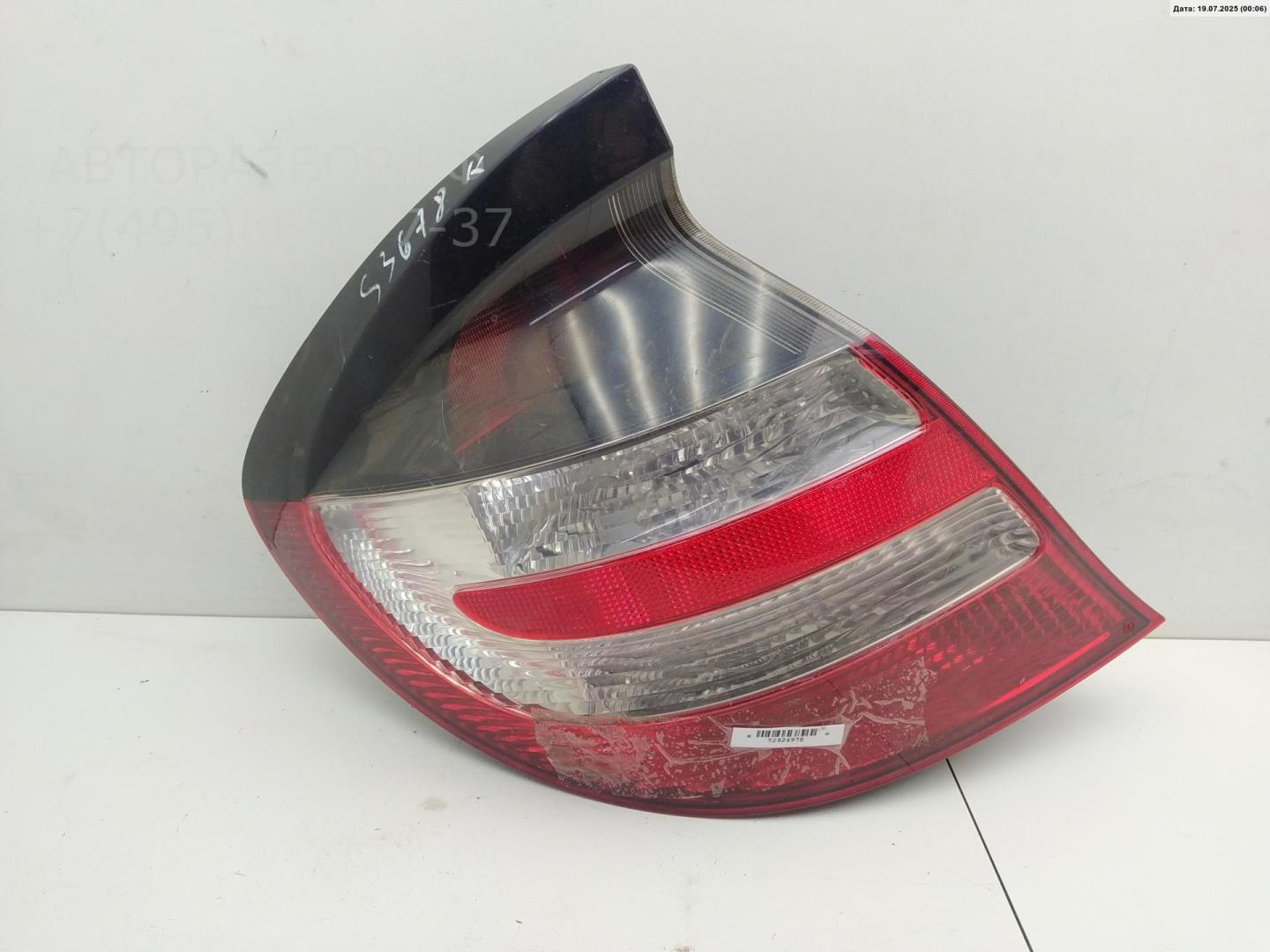 Фонарь задний левый