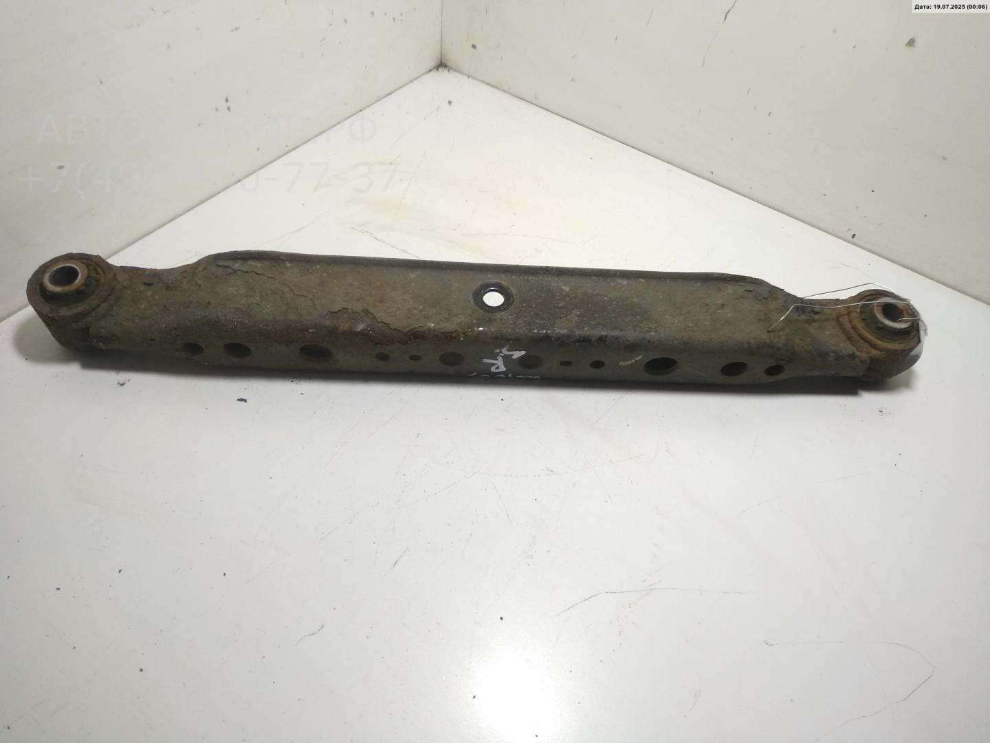 Рычаг задний правый