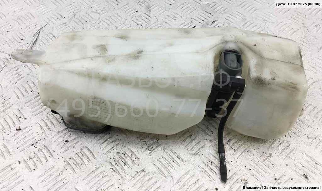 Бачок омывателя лобового стекла