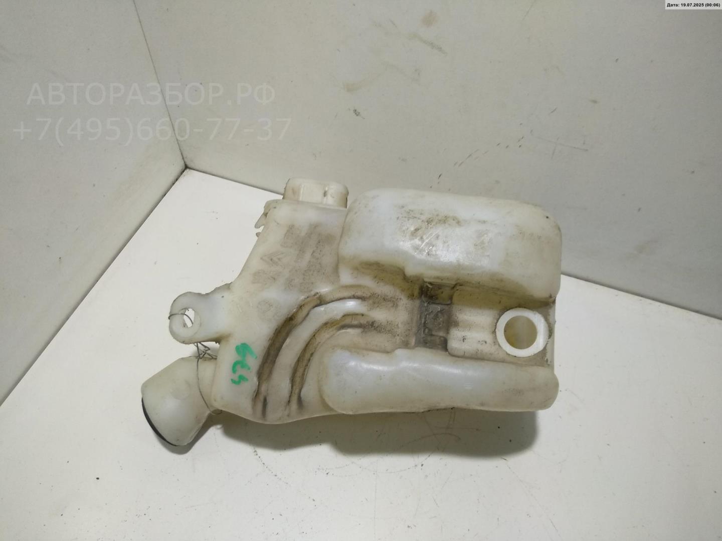 Бачок омывателя лобового стекла