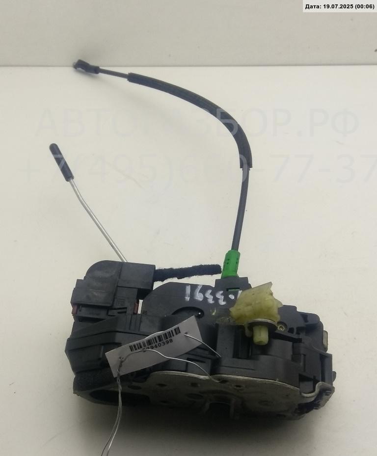 Замок двери задней правой