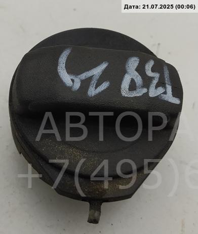 Крышка топливного бака