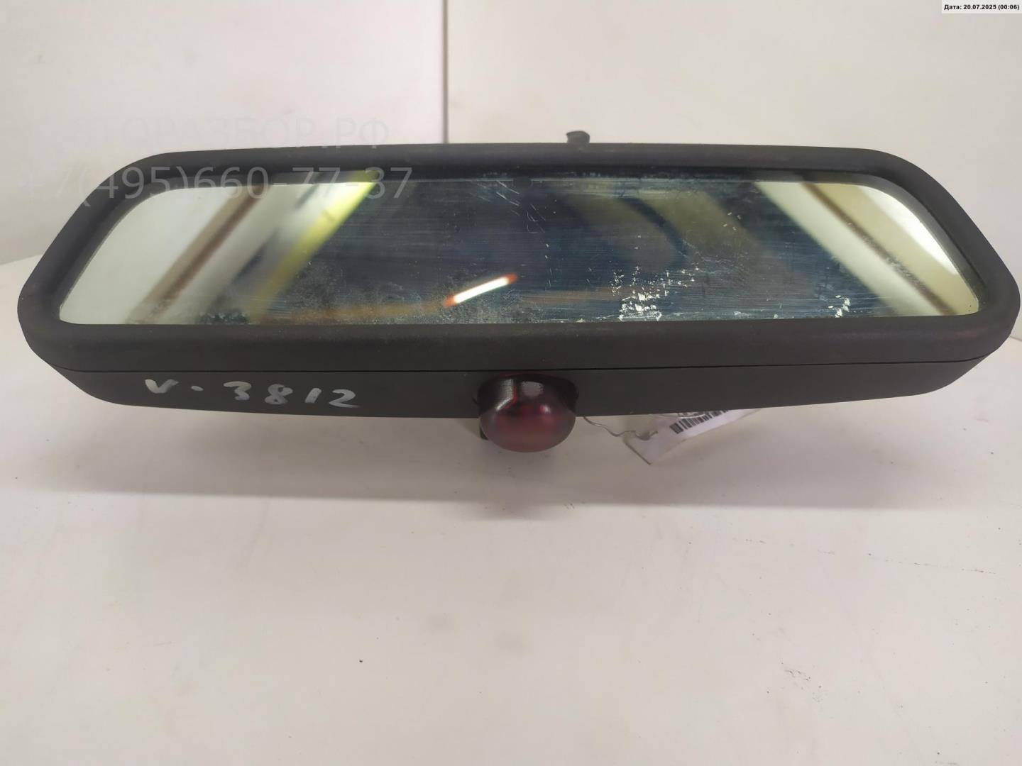 Зеркало заднего вида