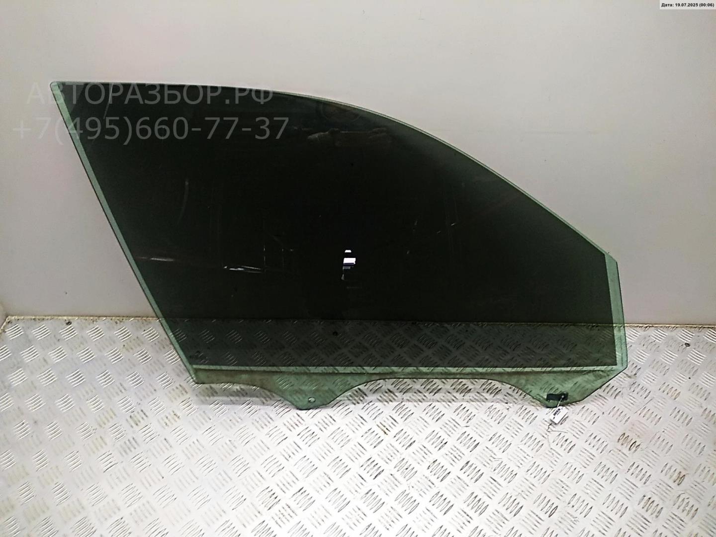 Стекло двери передней правой