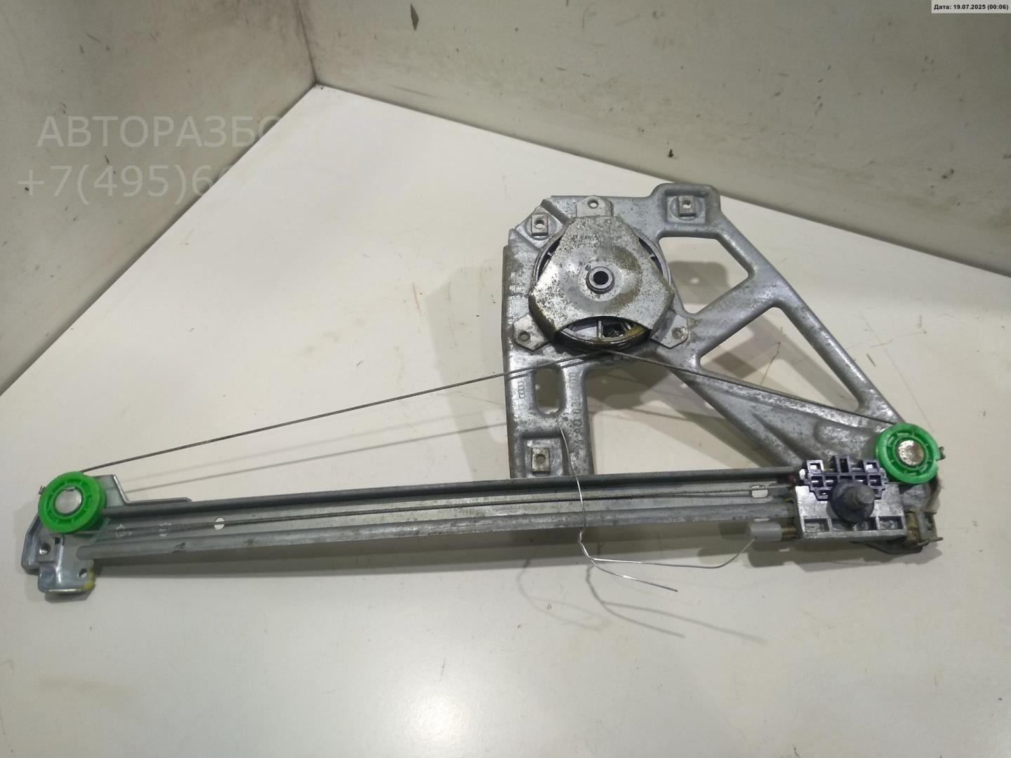 Стеклоподъемник механ. задний правый