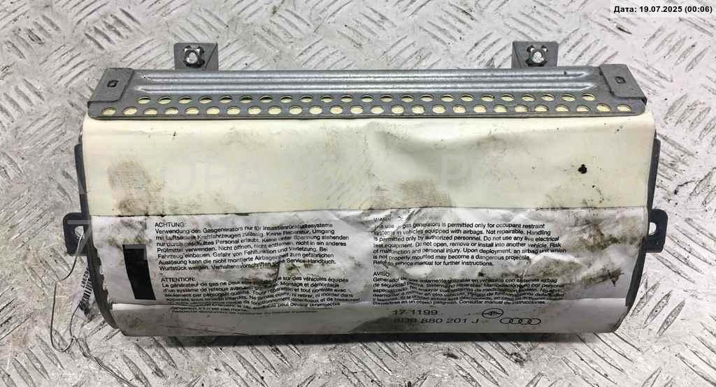 Подушка безопасности пассажирская (в торпедо)