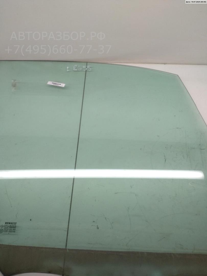 Стекло двери передней правой