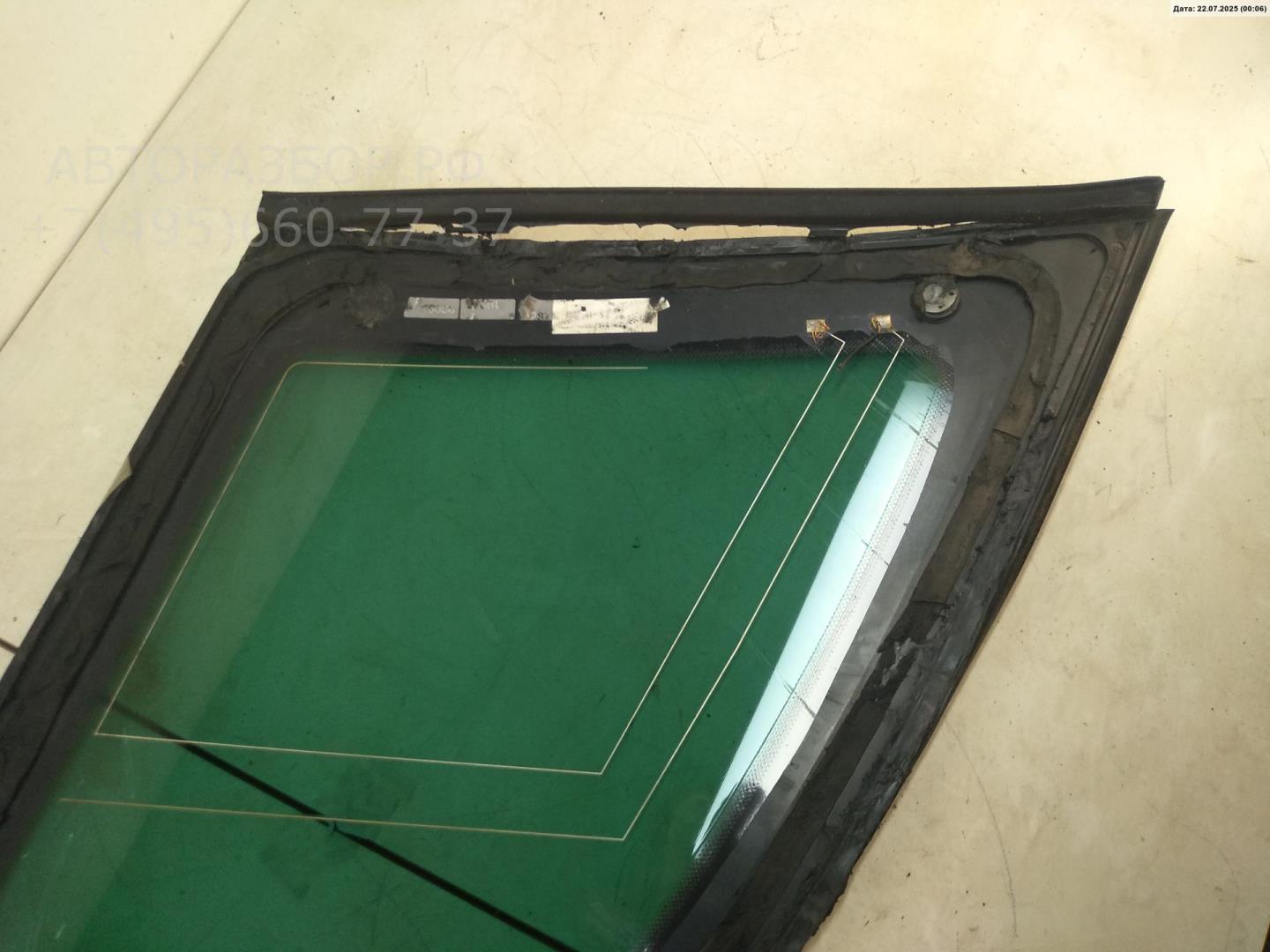 Стекло кузовное глухое правое