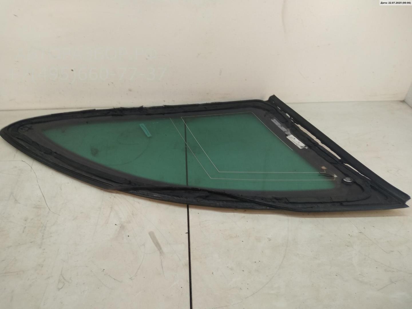 Стекло кузовное глухое правое