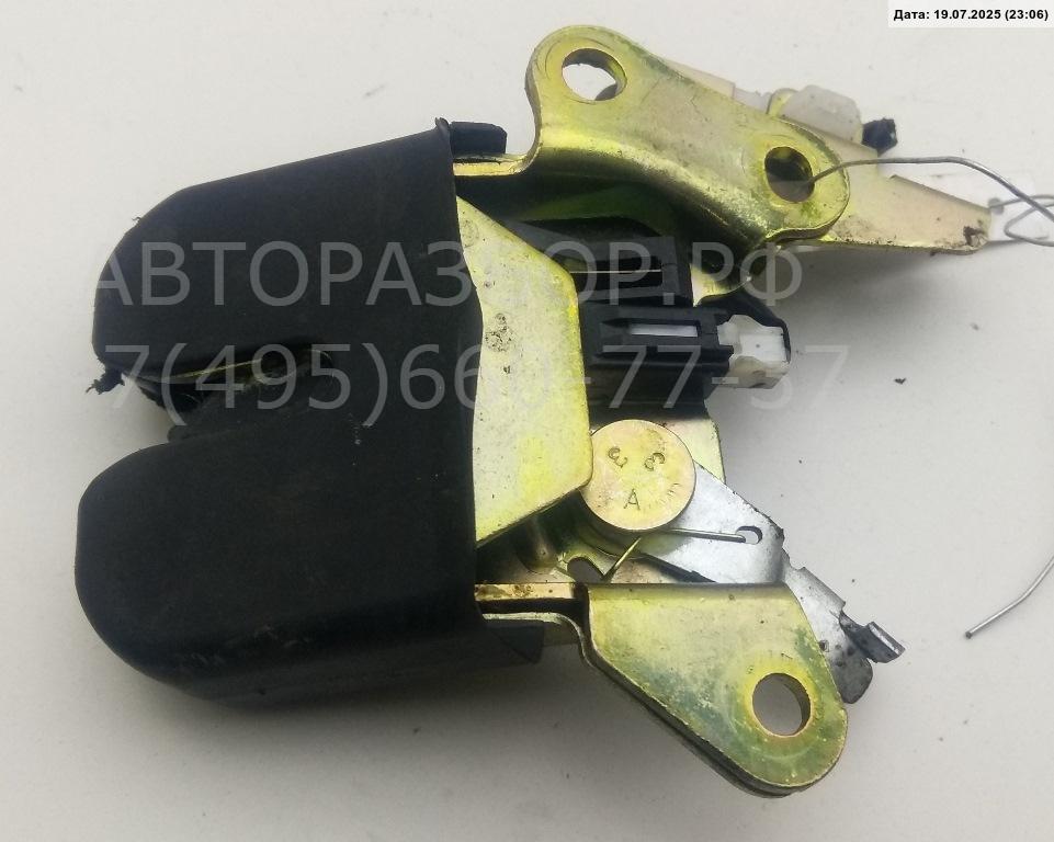 Замок багажника