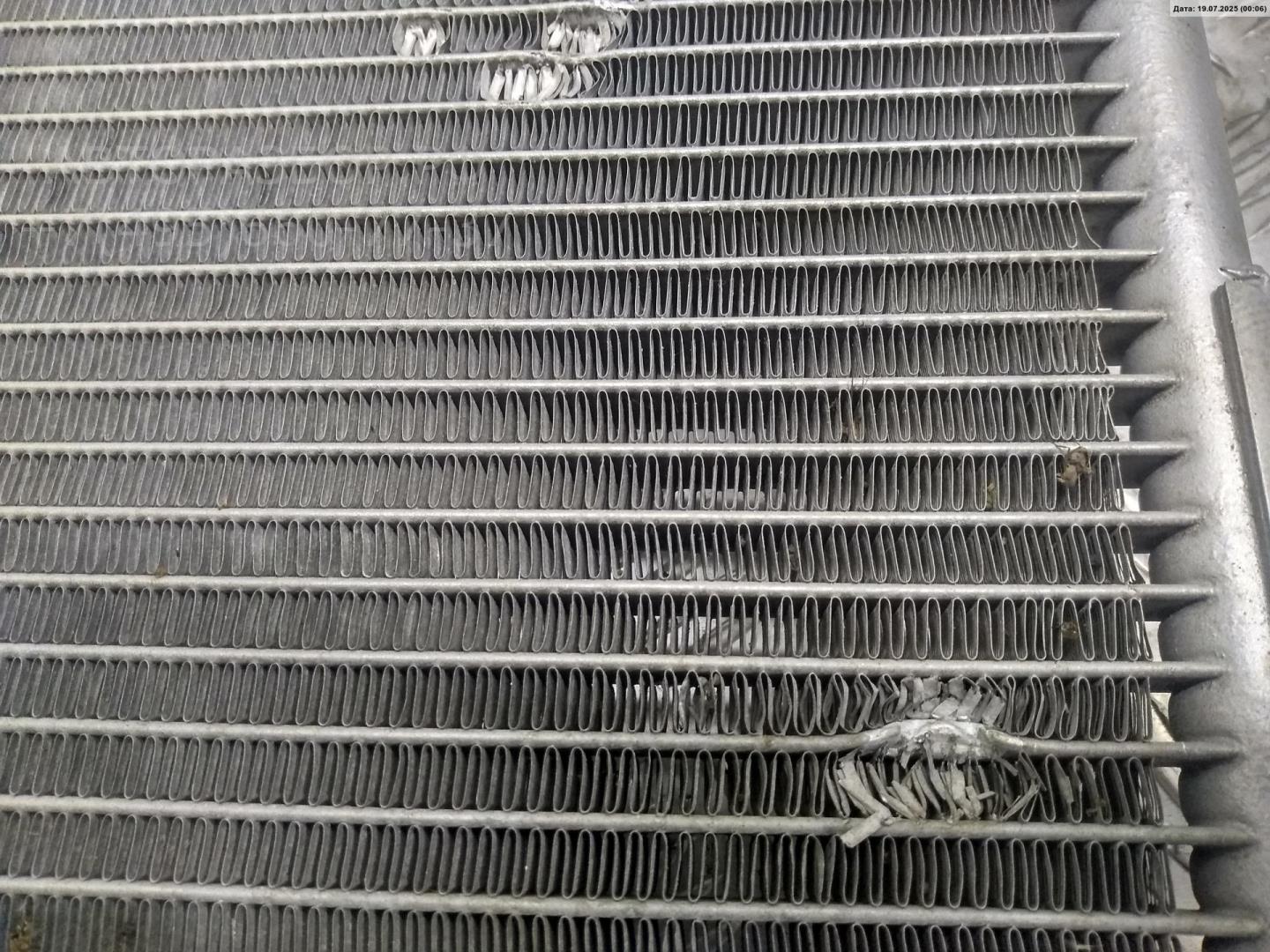 Радиатор кондиционера / конденсер