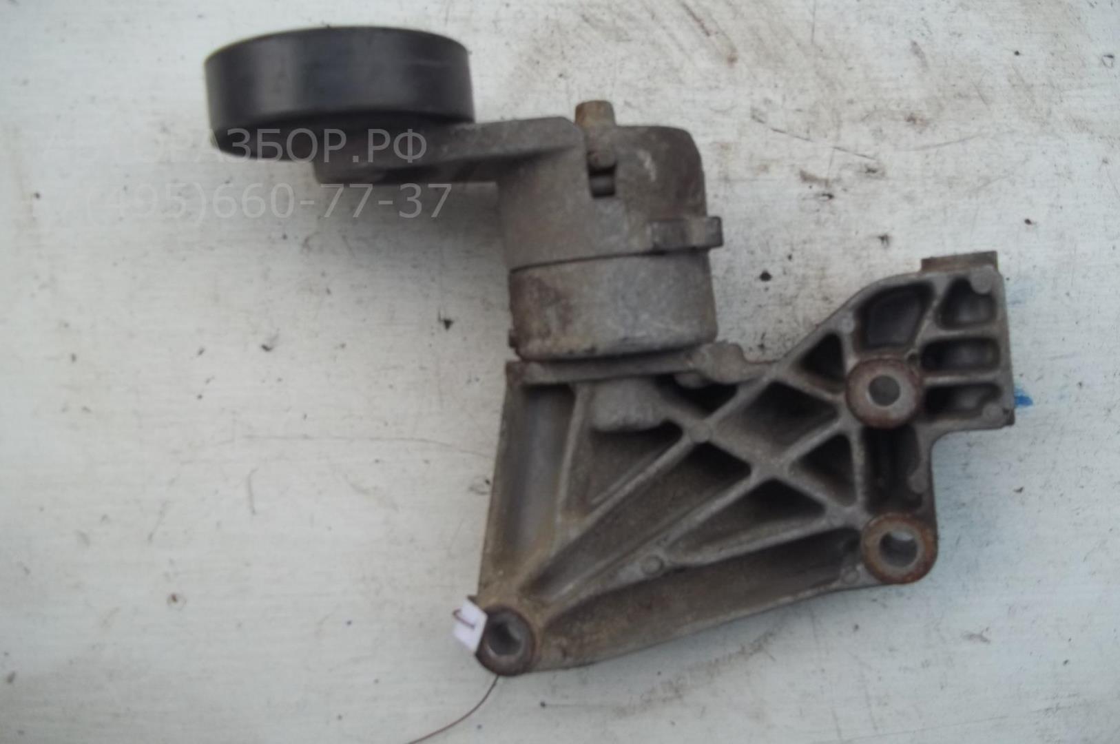 Кронштейн генератора