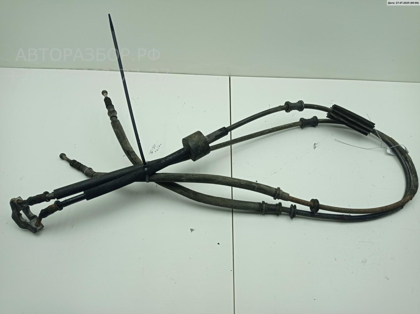 Трос стояночного тормоза