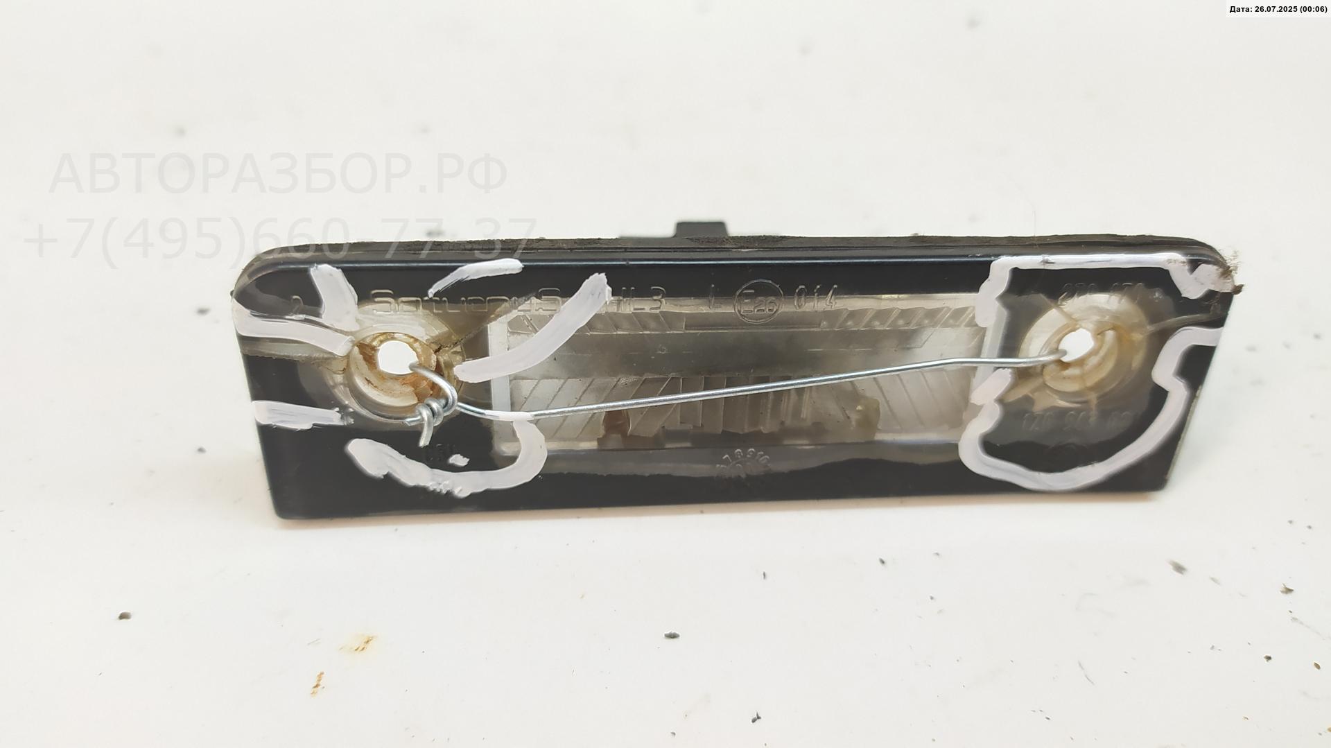 Фонарь подсветки номера