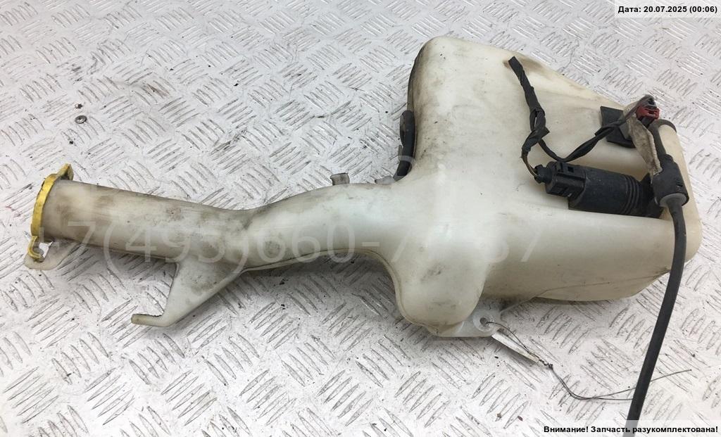 Бачок омывателя лобового стекла