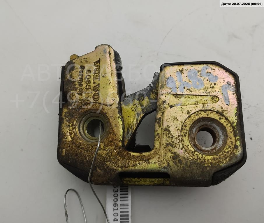 Замок двери передней правой