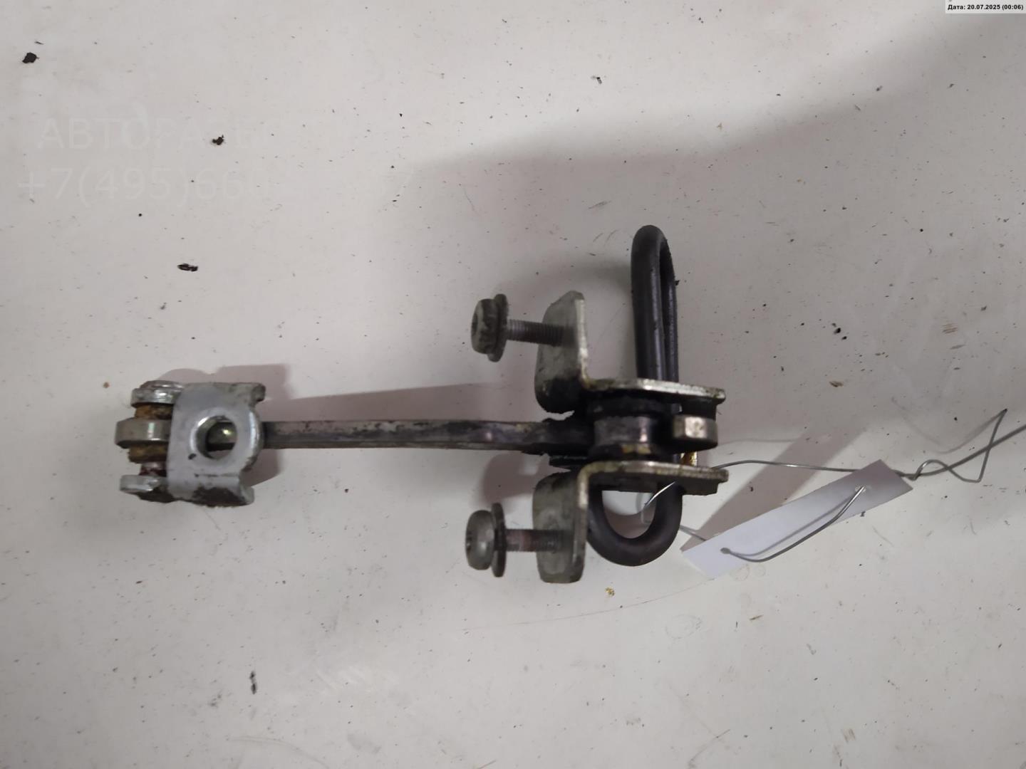 Ограничитель двери