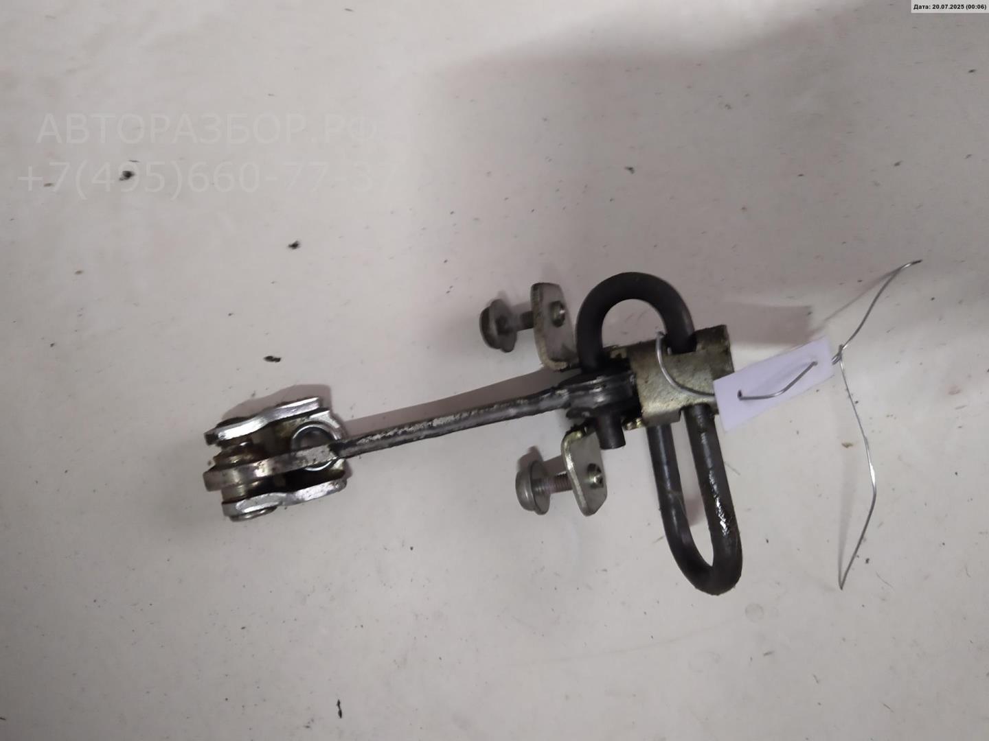 Ограничитель двери