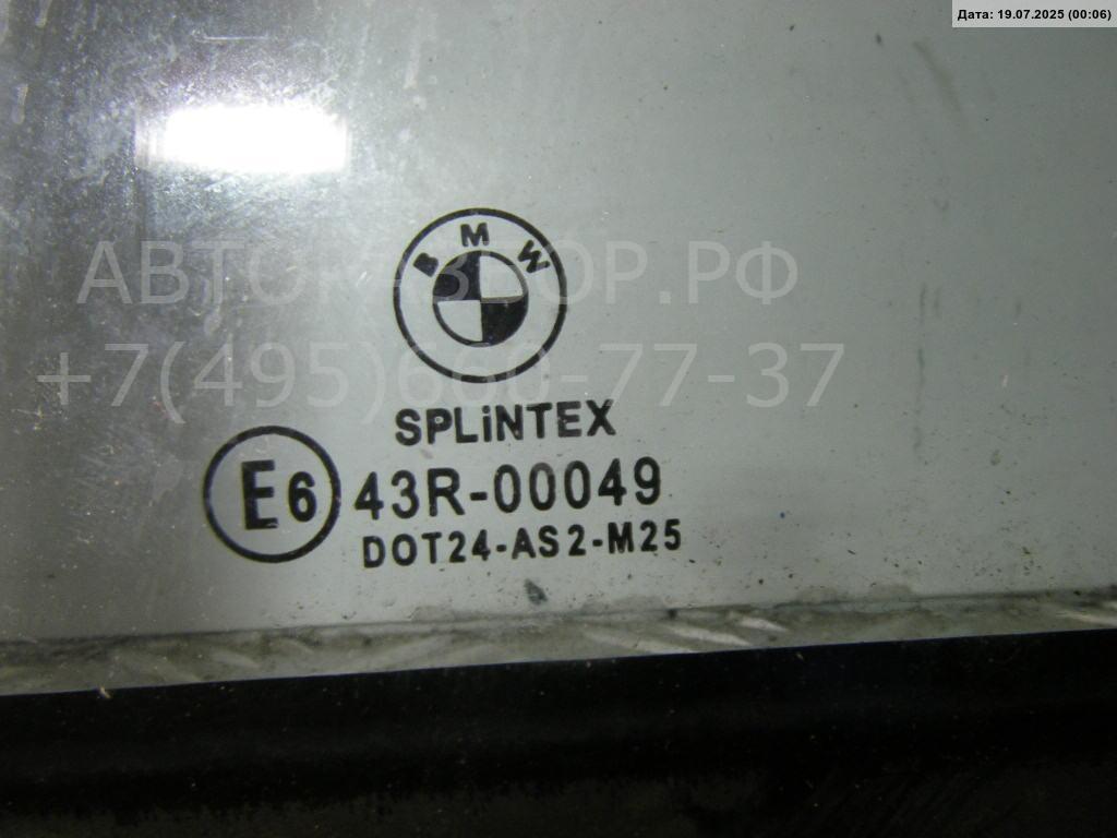 Стекло двери задней левой (форточка)