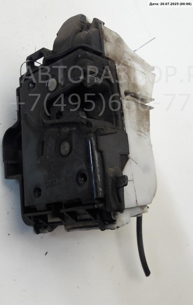 Замок двери задней левой