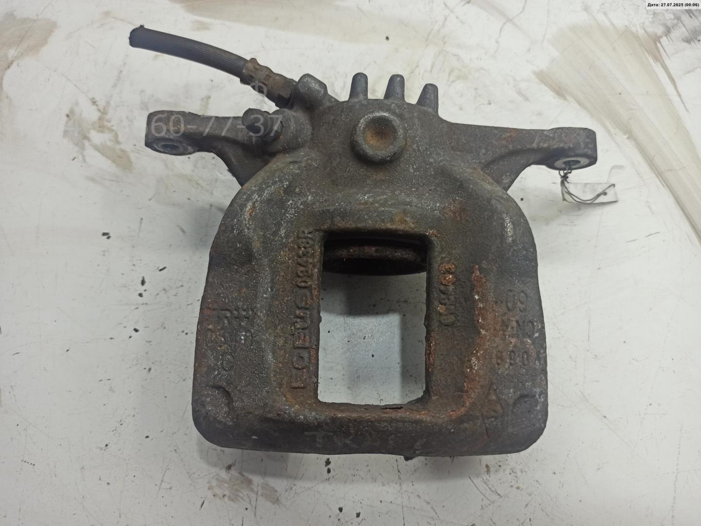 Суппорт передний правый