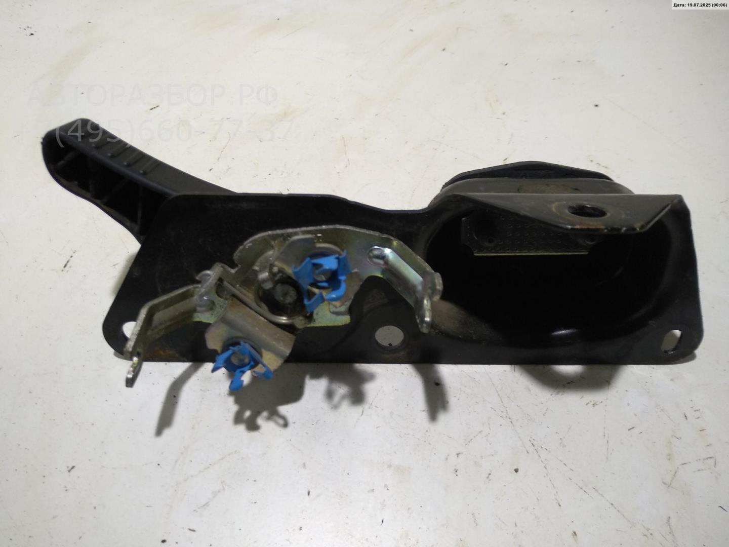 Ручка двери багажника наружная