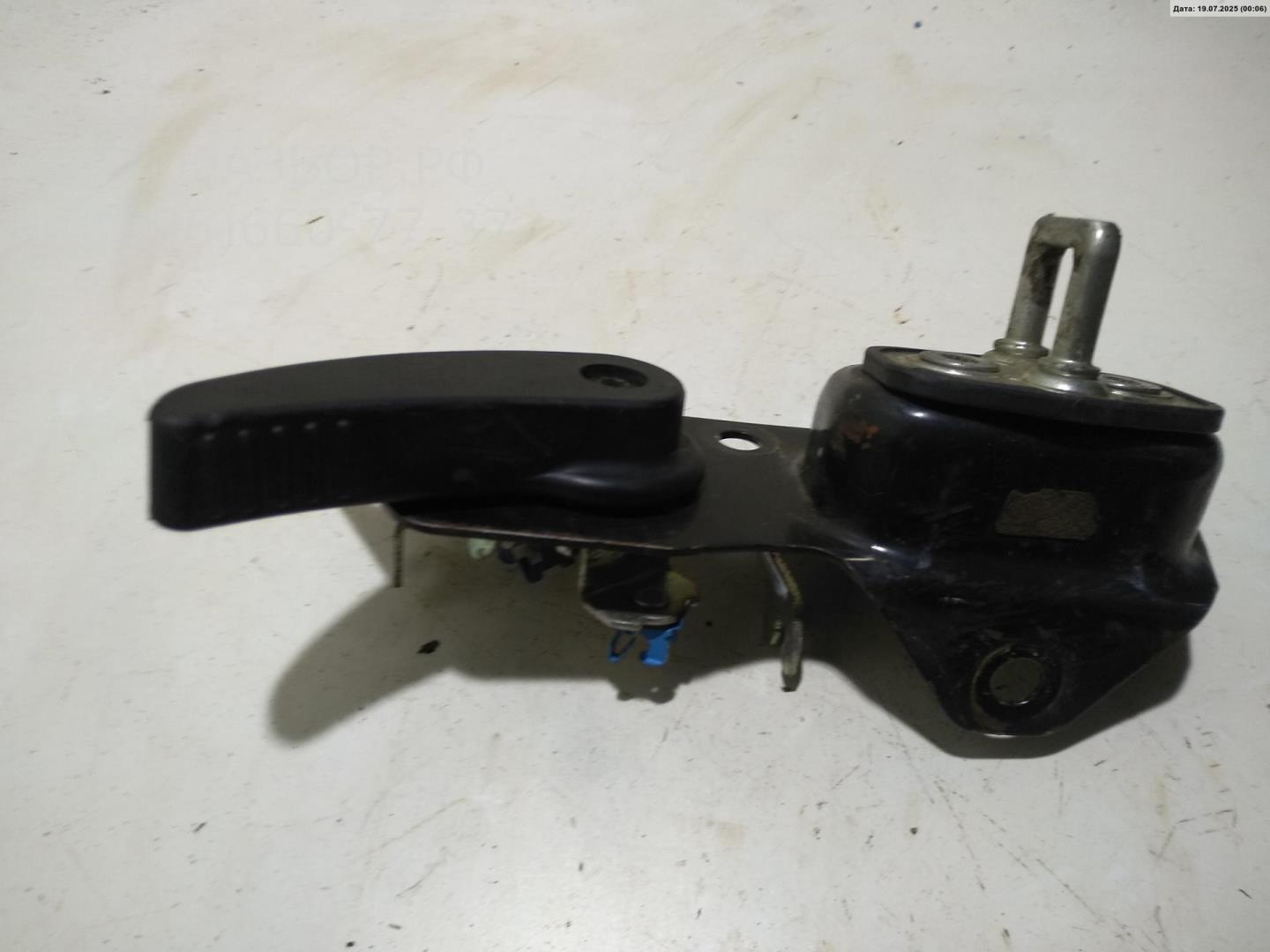 Ручка двери багажника наружная