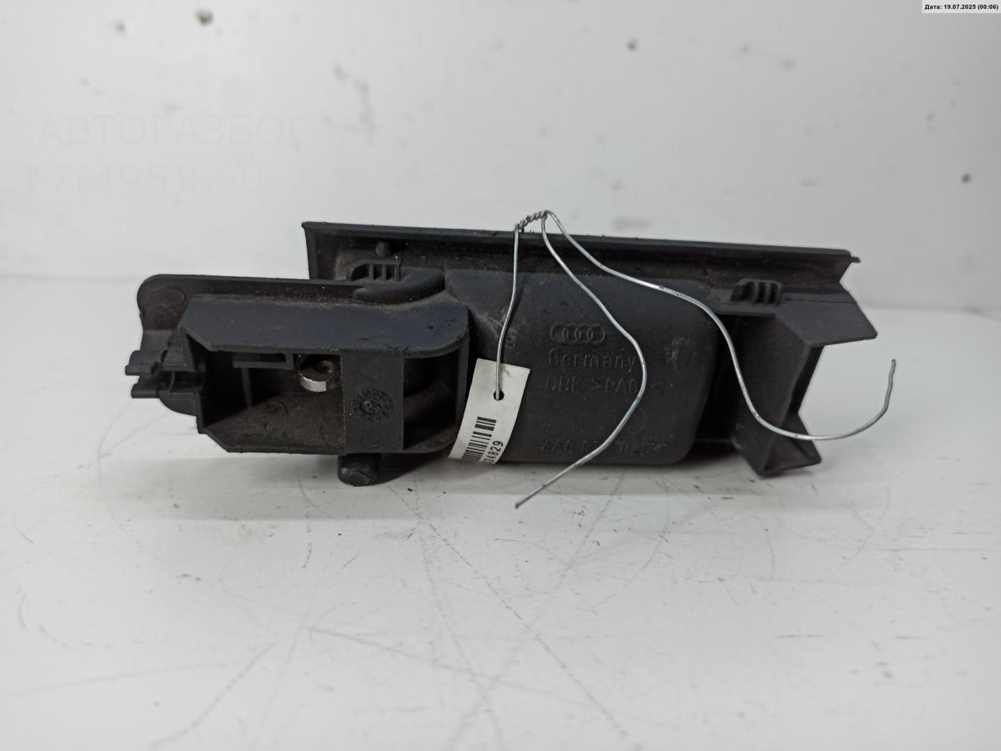 Ручка двери передней внутренняя правая