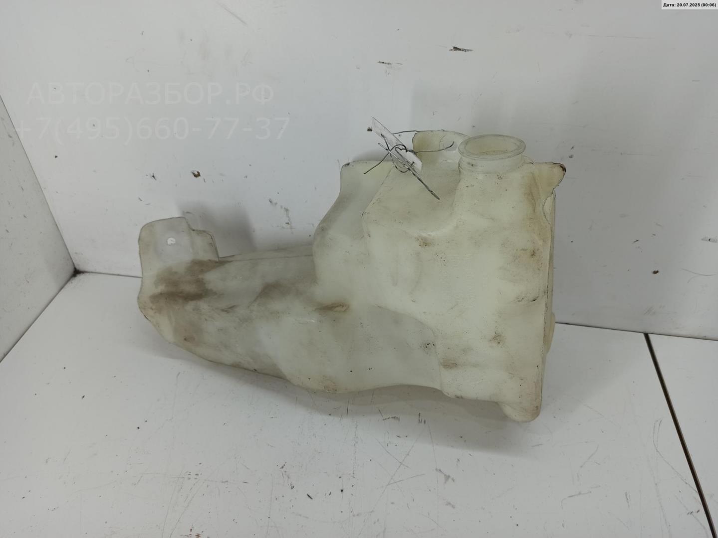 Бачок омывателя лобового стекла