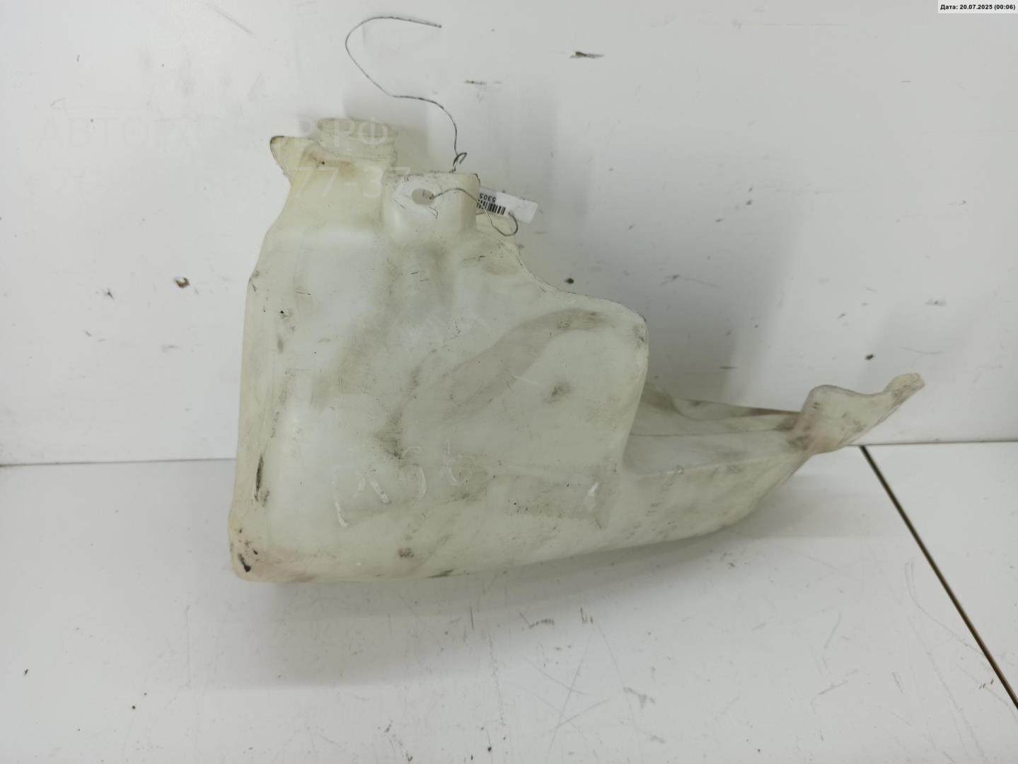 Бачок омывателя лобового стекла