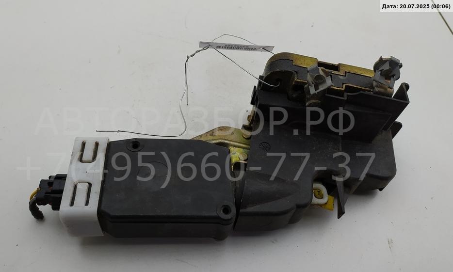 Замок двери передней правой